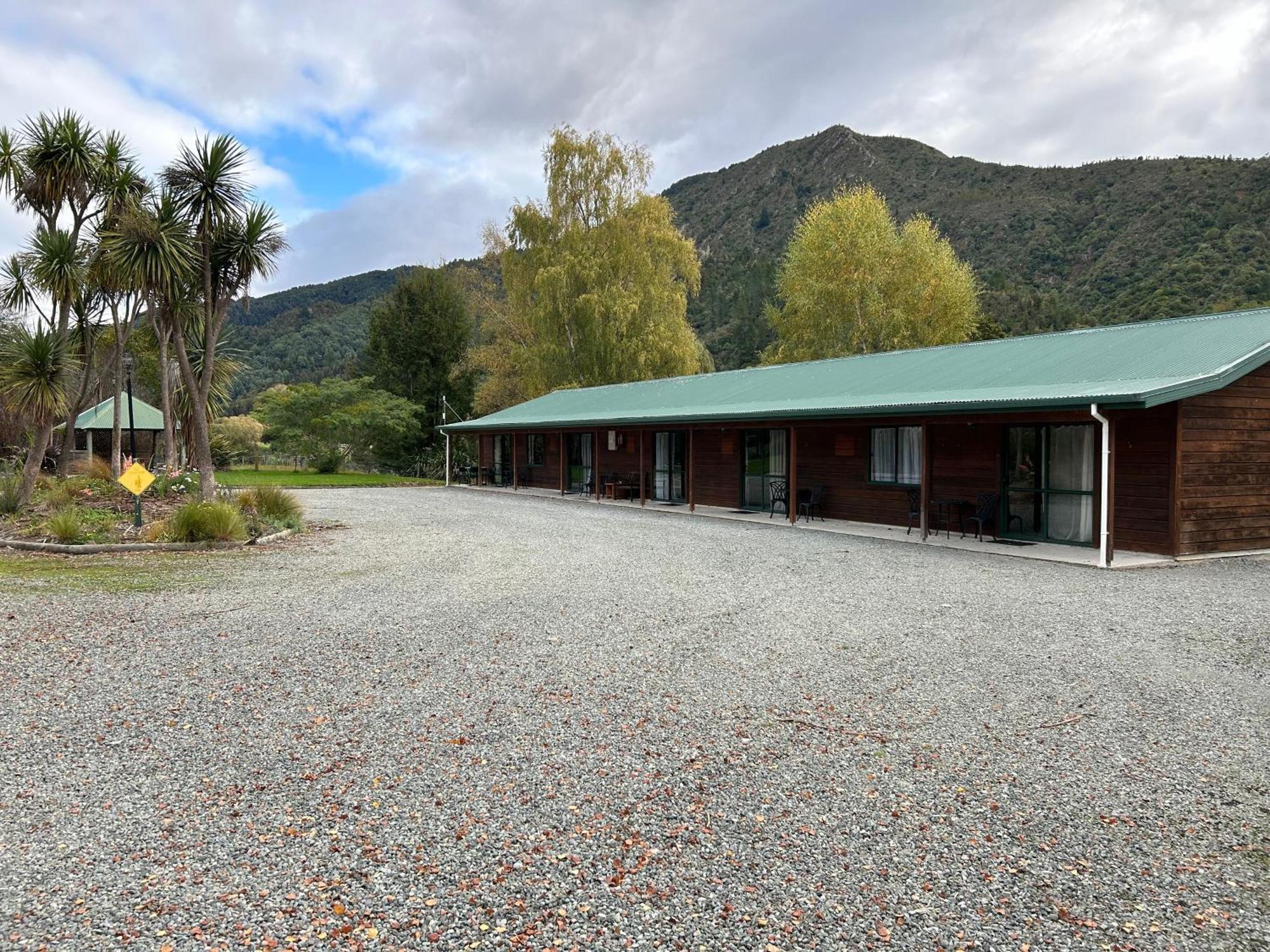 Kiwi Park Motels Murchison Luaran gambar